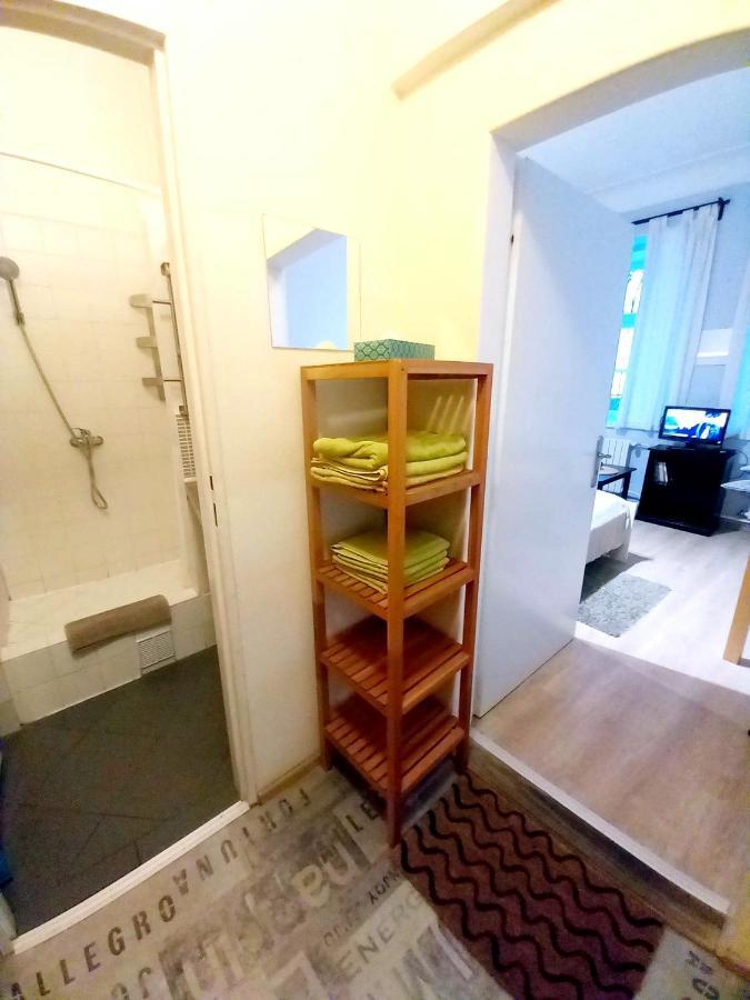 Cute Apartment In The Historic Center Prága Kültér fotó